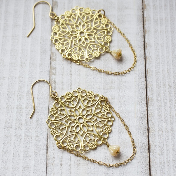 Gold Filigree Beaded Earrings - Picture 4 of 4